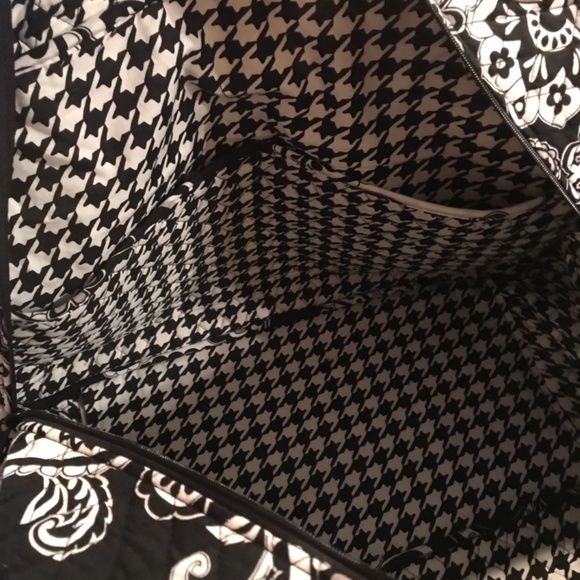 Large Vera Bradley duffle bag - Picture 7 of 11